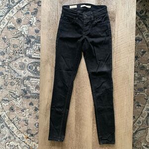 Levi’s Black Skinny Jeans Style 710